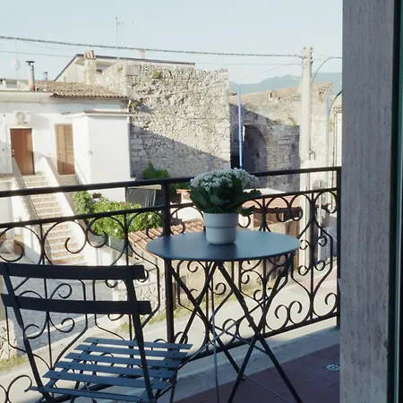 Domus Flumen Bed & Breakfast 3*