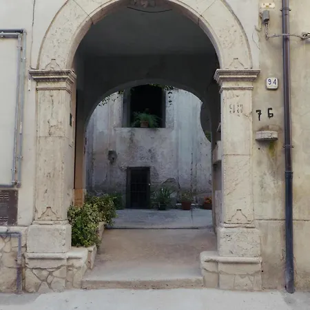 Domus Flumen